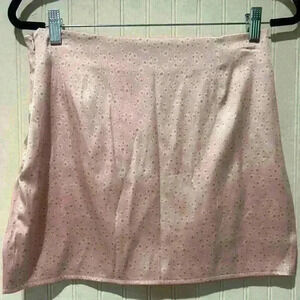 Y2k Barbiecore Zara satin floral mini skirt size large . Feminine